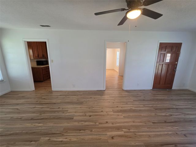 308 Inez Street, Roanoke, TX 76262