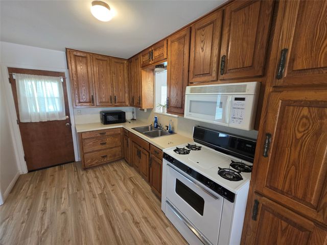 308 Inez Street, Roanoke, TX 76262