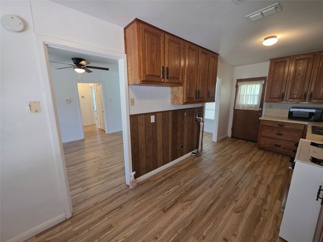 308 Inez Street, Roanoke, TX 76262