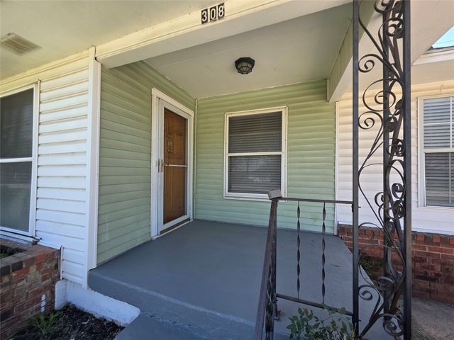 308 Inez Street, Roanoke, TX 76262