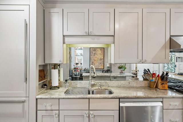 41 Chapel Street, Charleston, SC 29403