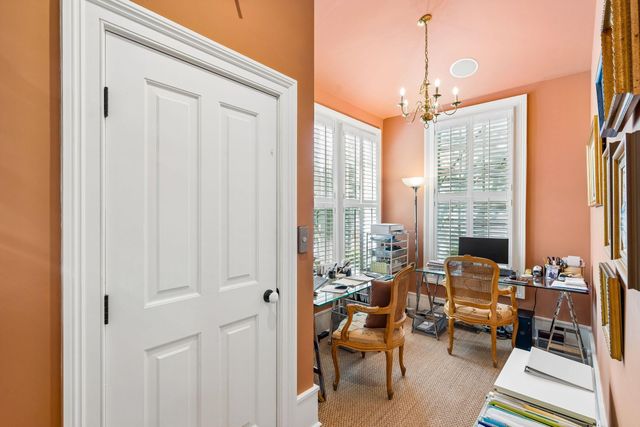 41 Chapel Street, Charleston, SC 29403