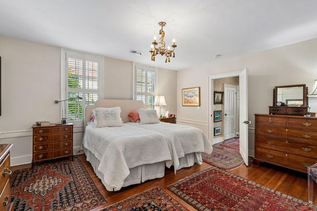41 Chapel Street, Charleston, SC 29403