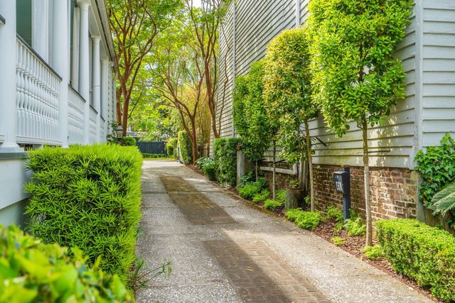 41 Chapel Street, Charleston, SC 29403