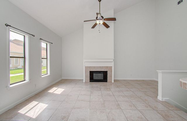 3700 83rd Street 9, Galveston, TX 77554