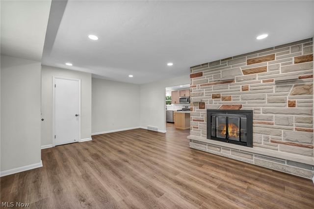 8455 W Ridge Road, Elyria, OH 44035