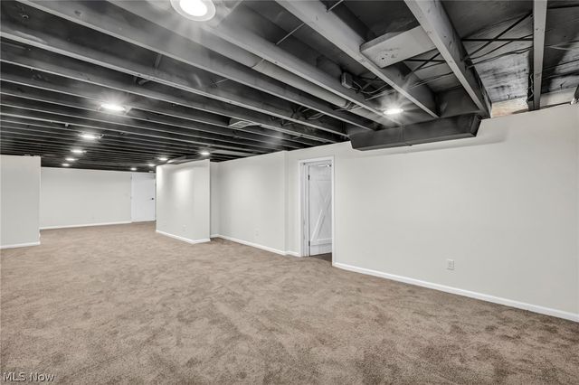 8455 W Ridge Road, Elyria, OH 44035