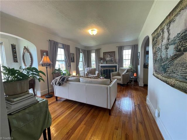 401 Westover Drive, Lexington, NC 27292