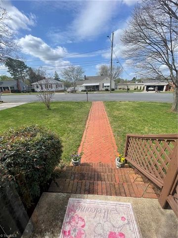 401 Westover Drive, Lexington, NC 27292