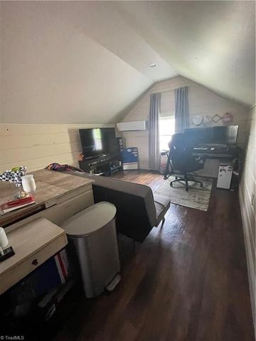 401 Westover Drive, Lexington, NC 27292