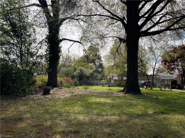 401 Westover Drive, Lexington, NC 27292