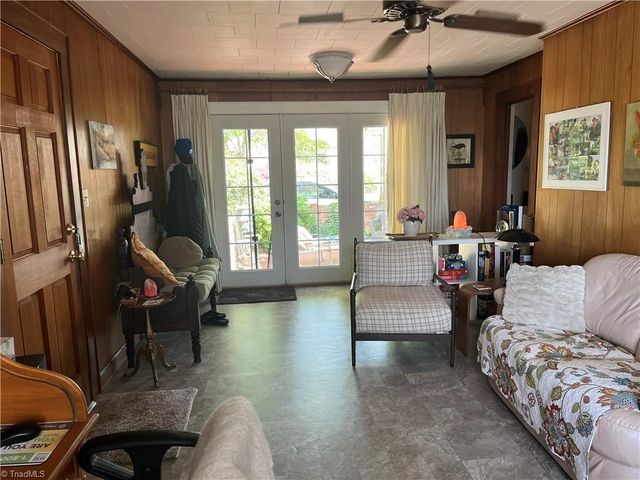 401 Westover Drive, Lexington, NC 27292