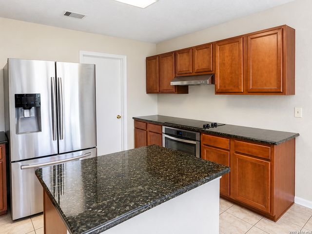 2807 BIERING PEAK, San Antonio, TX 78247