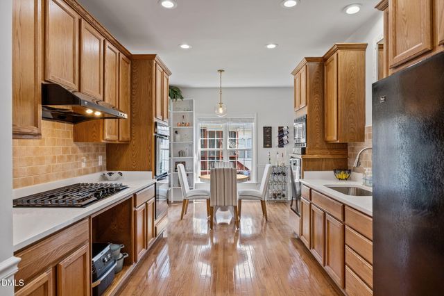 7 Bethany Place, Durham, NC 27712