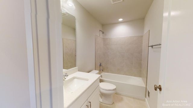 2907 Corston Road, Ann Arbor, MI 48105