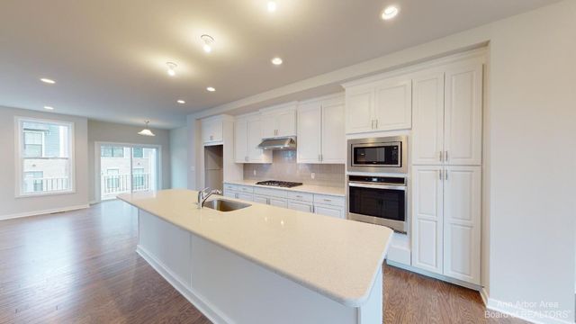 2907 Corston Road, Ann Arbor, MI 48105