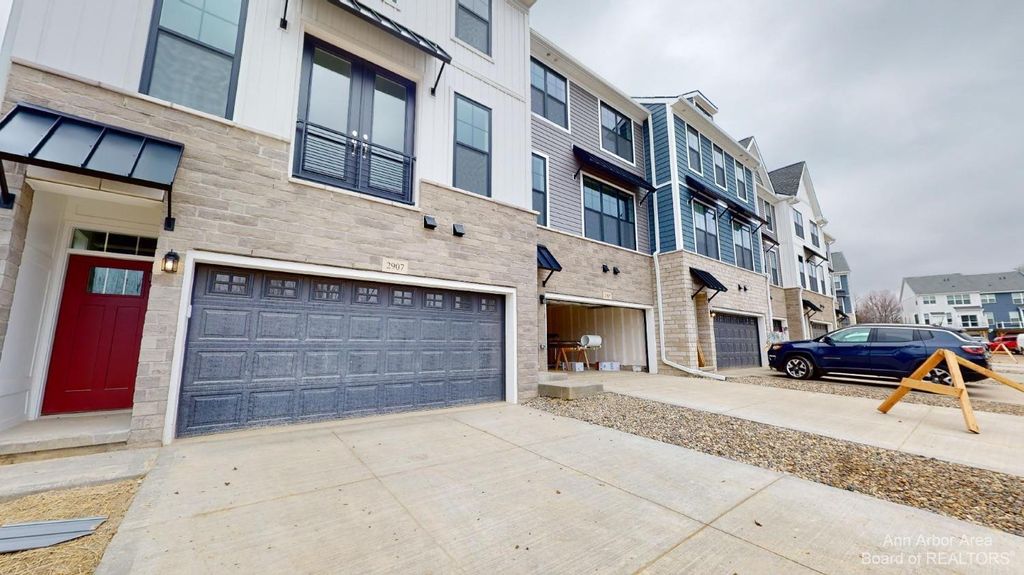 2907 Corston Road, Ann Arbor, MI 48105