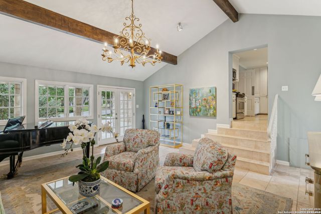 106 MORNINGSIDE DR, Terrell Hills, TX 78209
