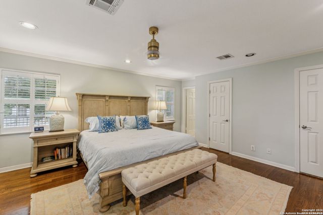106 MORNINGSIDE DR, Terrell Hills, TX 78209