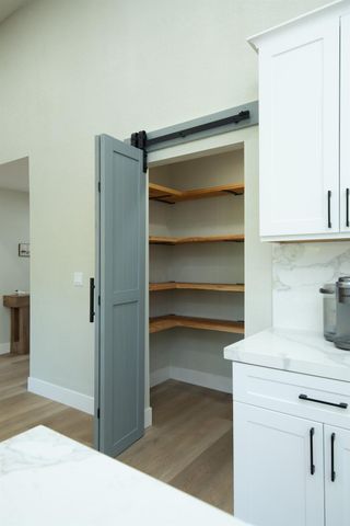 892 River Bluff Dr, Oakdale, CA 95361