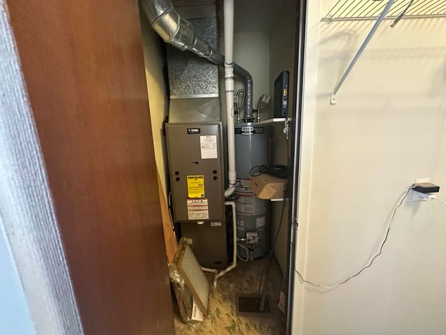 717 Hillcrest Avenue, Nixa, MO 65714