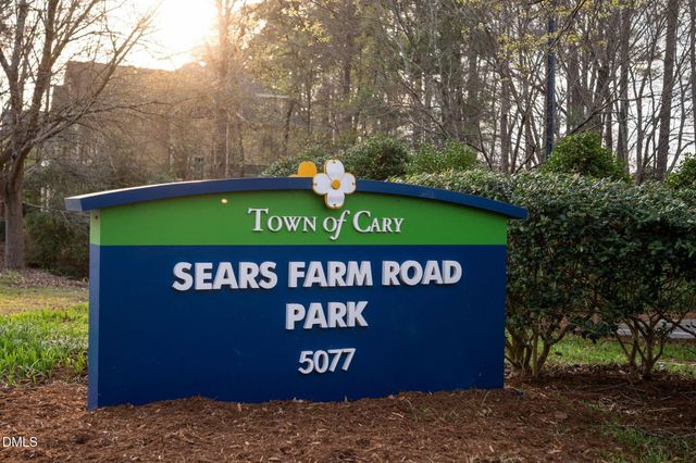 904 Strathorn Drive, Cary, NC 27519