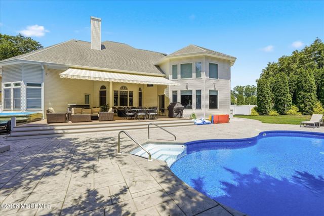 756 Opatut Court, Toms River, NJ 08753