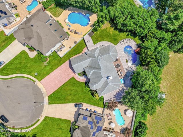 756 Opatut Court, Toms River, NJ 08753