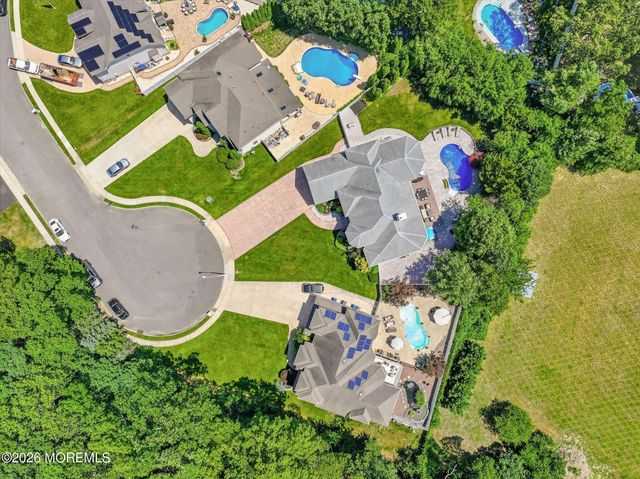 756 Opatut Court, Toms River, NJ 08753