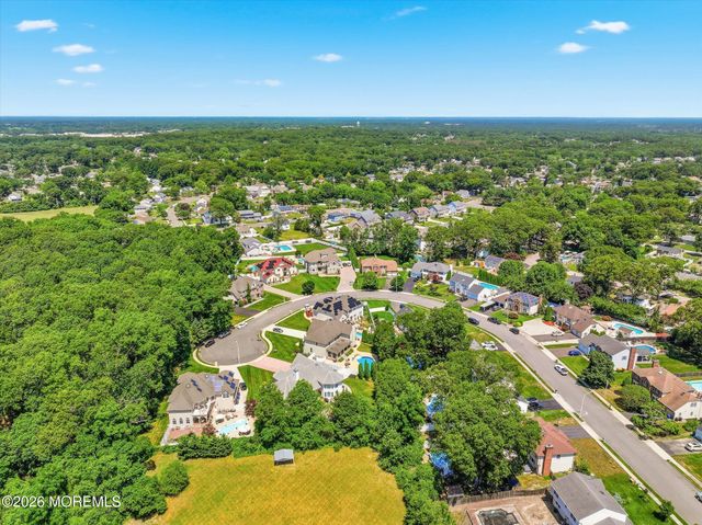 756 Opatut Court, Toms River, NJ 08753