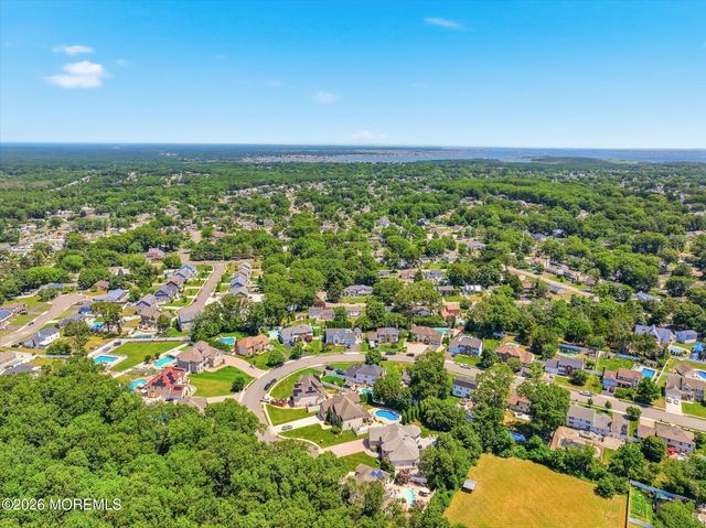 756 Opatut Court, Toms River, NJ 08753