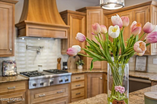 756 Opatut Court, Toms River, NJ 08753