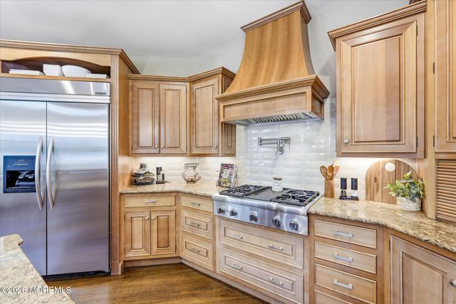 756 Opatut Court, Toms River, NJ 08753