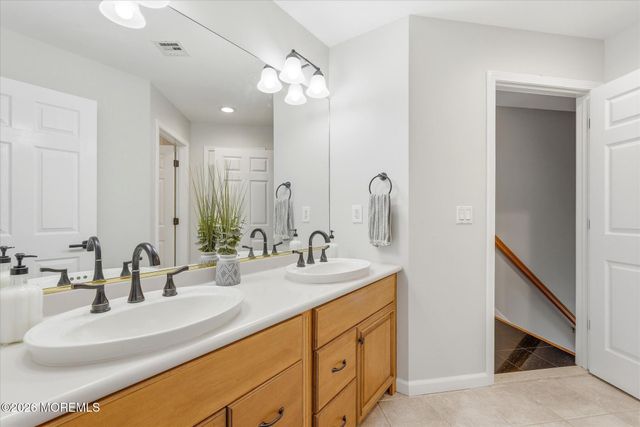 756 Opatut Court, Toms River, NJ 08753