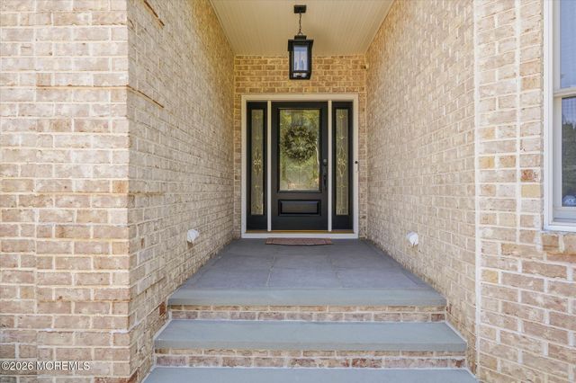 756 Opatut Court, Toms River, NJ 08753