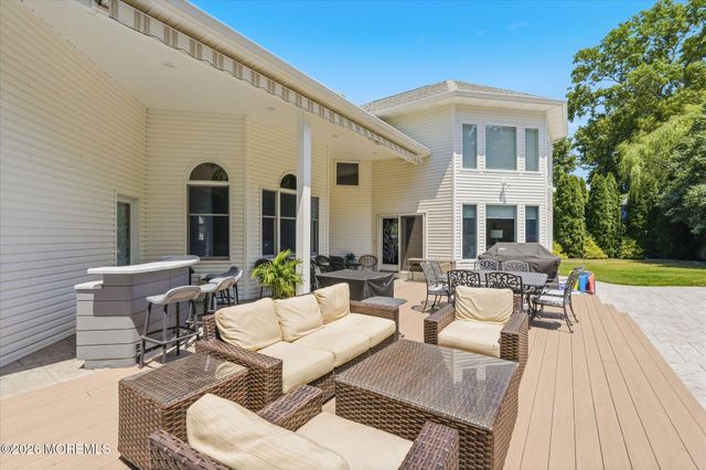 756 Opatut Court, Toms River, NJ 08753