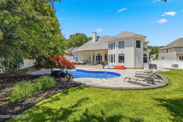 756 Opatut Court, Toms River, NJ 08753