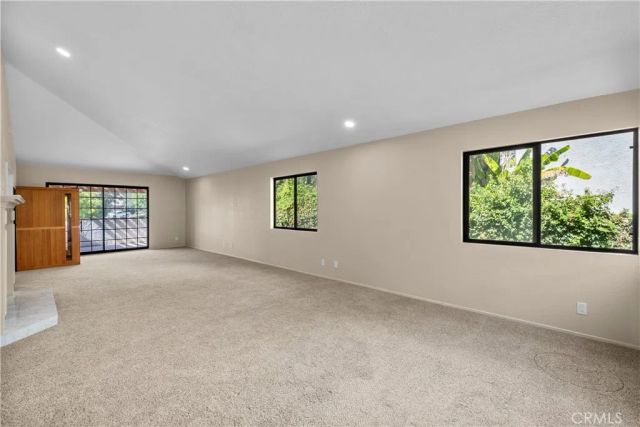6056 Lake Lindero, Agoura Hills, CA 91301