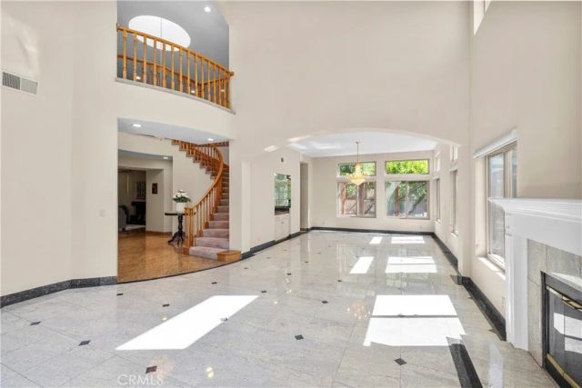 6056 Lake Lindero, Agoura Hills, CA 91301
