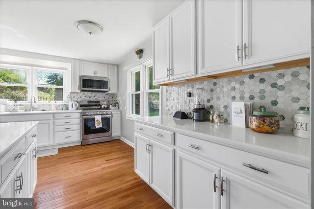 6349 BROWNS QUARRY RD, Sabillasville, MD 21780