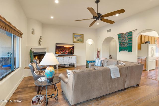 4595 N Paseo Del Sueno, Tucson, AZ 85745