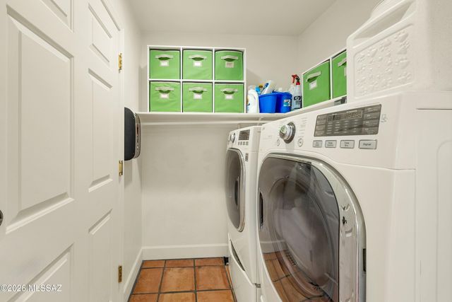 4595 N Paseo Del Sueno, Tucson, AZ 85745