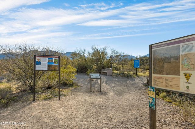 4595 N Paseo Del Sueno, Tucson, AZ 85745