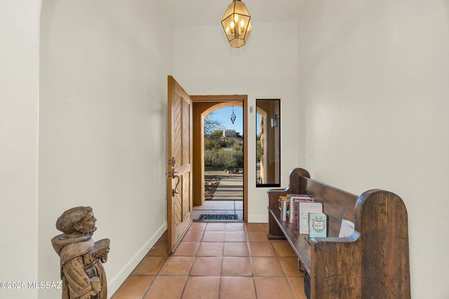 4595 N Paseo Del Sueno, Tucson, AZ 85745