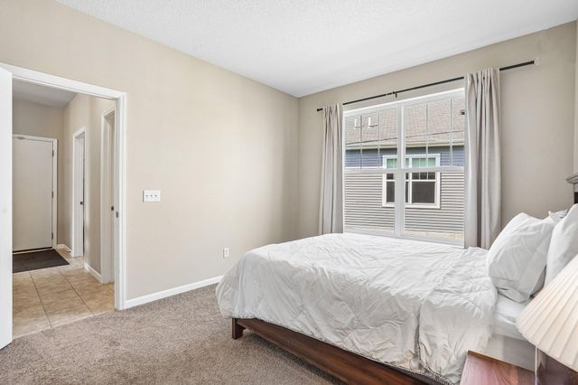 3747 Terra Vista Path, Chaska, MN 55318