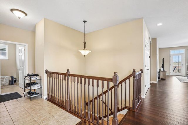 3747 Terra Vista Path, Chaska, MN 55318