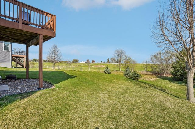 3747 Terra Vista Path, Chaska, MN 55318