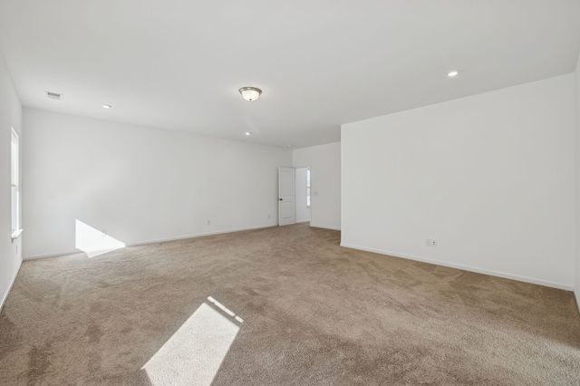 122 Gatwick Dr, Lebanon, TN 37087