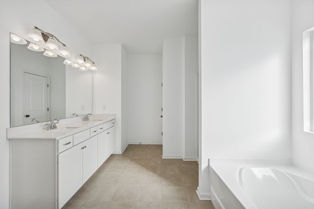 122 Gatwick Dr, Lebanon, TN 37087