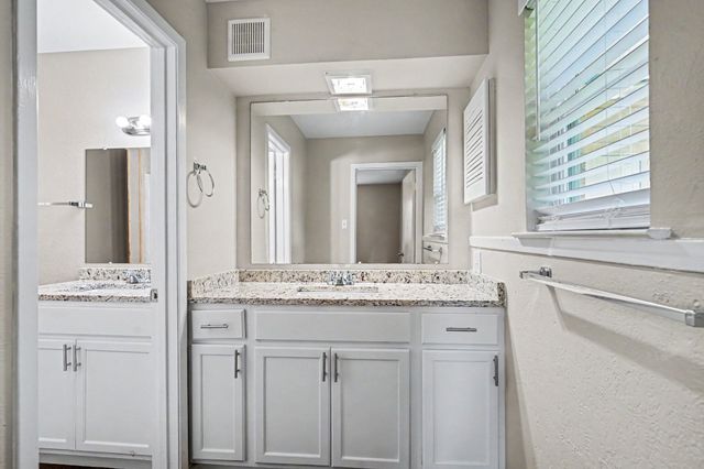 809 E Bovell Street, Crowley, TX 76036